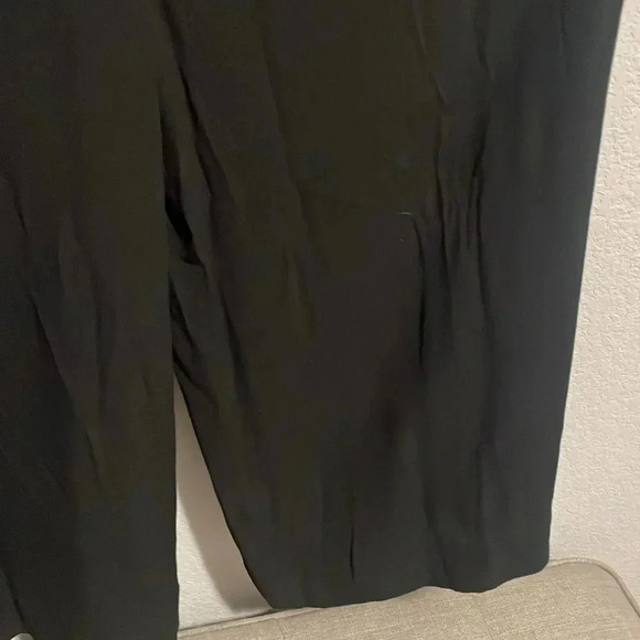 NWT black jumpsuit size medium - Picture 3 of 9